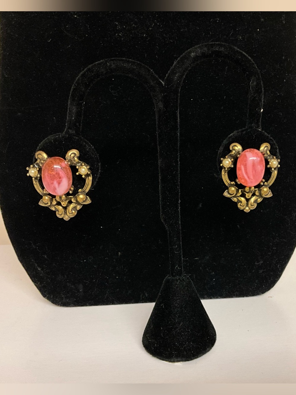 Vintage Pink Art Glass Cabochon Screw Back Earrings Victorian Revival Gold Tone